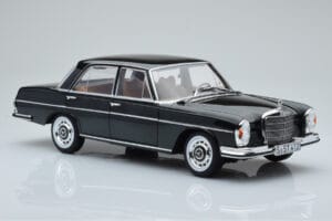 Mercedes 280 SE W108 Zaļš Norev 1:18 183935 Metāls — attēls 6 no 8