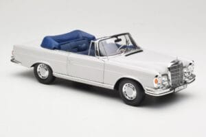 Mercedes 280 SE W111 Kabriolets Gaiši Pelēks Norev 1:18 183530 Metāls — attēls 6 no 8