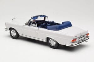 Mercedes 280 SE W111 Kabriolets Gaiši Pelēks Norev 1:18 183530 Metāls — attēls 7 no 8