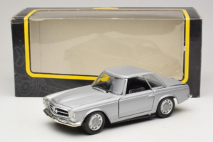 Mercedes 280 SL W113 Berlina Sudrabs Techno Giodi 1:18 F14051030 Metāls — attēls 8 no 8