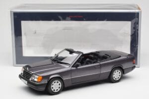 Mercedes 300 CE-24 W124 Kabriolets Violets Metallic Norev 1:18 183567 Metāls — attēls 10 no 10