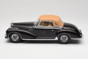 Mercedes 300 SC W188 Kabriolets Softtop Melns KK-Scale 1:18 KKDC180943 Metāls — attēls 3 no 6