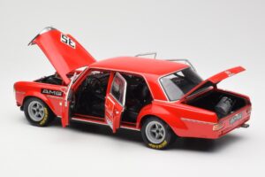 Mercedes 300 SEL 6.8 #35 H. Kelleners Hockenheim 1973 Minichamps 1:18 100713435 Metāls — attēls 5 no 8