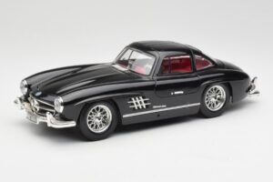Mercedes 300 SL W198 Melns Bburago 1:18 35791 Metāls
