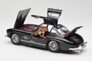 Mercedes 300 SL W198 Melns Bburago 1:18 35791 Metāls — attēls 5 no 8