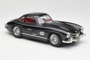 Mercedes 300 SL W198 Melns Bburago 1:18 35791 Metāls — attēls 6 no 8
