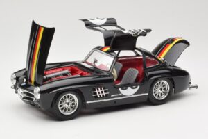 Mercedes 300 SL #38 1954 Bburago 1:18 3015-M1 Metāls — attēls 2 no 8