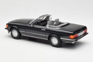 Mercedes 300 SL R107 Melns Pearl Dīlera Izdevums Norev 1:18 B66040678 Metāls — attēls 9 no 10