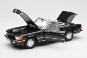 Mercedes 300 SL R107 Melns Pearl Dīlera Izdevums Norev 1:18 B66040678 Metāls — attēls 2 no 10