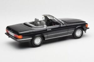 Mercedes 300 SL R107 Melns Pearl Dīlera Izdevums Norev 1:18 B66040678 Metāls — attēls 4 no 10