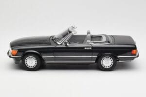 Mercedes 300 SL R107 Melns Pearl Dīlera Izdevums Norev 1:18 B66040678 Metāls — attēls 6 no 10