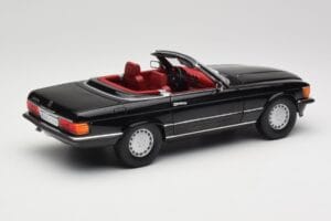 Mercedes 300 SL R107 Melns Norev 1:18 183511 Metāls — attēls 3 no 8