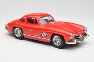 Mercedes 300 SL Sarkans Bburago 1:18 3015 Metāls — attēls 6 no 8