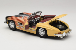 Mercedes 300 SL Roadster Rosemarie Muster Ierobežots Izdevums 18/27 Bburago 1:18 3023-M1 Metāls — attēls 5 no 8