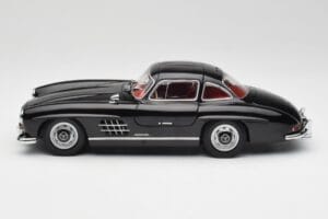 Mercedes 300 SL W198 Melns Minichamps 1:18 180039004 Metāls — attēls 4 no 8