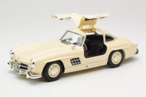 Mercedes 300 SL W198 Krēmkrāsa Minichamps 1:18 110037212 Metāls — attēls 2 no 8
