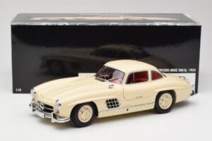 Mercedes 300 SL W198 Krēmkrāsa Ar Sarkanu Salonu Minichamps 1:18 180039002 Metāls — attēls 8 no 8