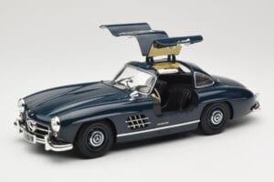 Mercedes 300 SL W198 Gullwing Tumši Zils Minichamps 1:18 110037216 Metāls — attēls 2 no 8