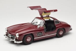 Mercedes 300 SL W198 Gullwing Tumši Sarkans Minichamps 1:18 110037218 Metāls — attēls 2 no 8