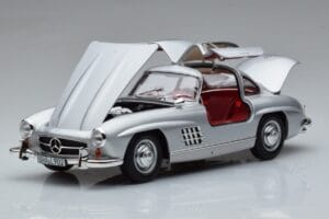 Mercedes 300 SL W198 Gullwing Norev 1:18 183850 Metāls — attēls 2 no 8