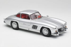 Mercedes 300 SL W198 Gullwing Sudrabs Minichamps 1:18 180039000 Metāls — attēls 6 no 8
