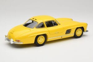 Mercedes 300 SL W198 Gaiši Dzeltens Minichamps 1:18 180039009 Metāls — attēls 3 no 8