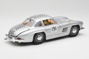 Mercedes 300 SL W198 #295 1954 Bburago 1:18 32813 Metāls — attēls 3 no 8