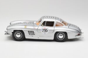 Mercedes 300 SL W198 #295 1954 Bburago 1:18 32813 Metāls — attēls 4 no 8