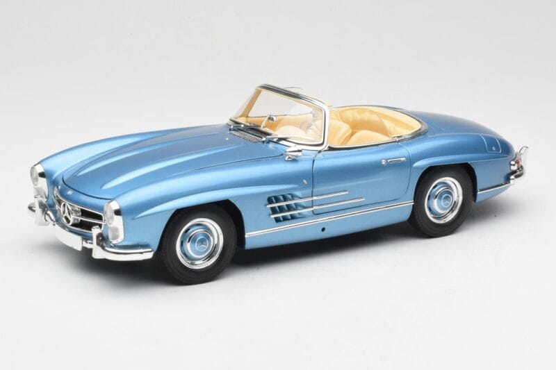 Mercedes 300 SL W198 Roadster Hardtop Light Blue Metallic Minichamps 1:18 180039042 Metāls
