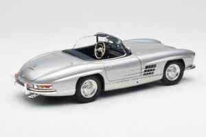 Mercedes 300 SL W198 Roadster Silver Metallic Minichamps 1:18 180039030 Metāls — attēls 3 no 8