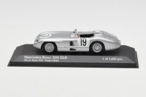 Mercedes 300 SLR #19 P. Levegh / J. Fitch 24 Hours of Le Mans 1955 Minichamps 1:43 432553000 Metāls