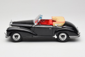 Mercedes 300S W188 Roadster Melns Welly 1:18 801-3271398 Metāls — attēls 4 no 8