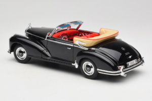 Mercedes 300S W188 Roadster Melns Welly 1:18 801-3271398 Metāls — attēls 7 no 8