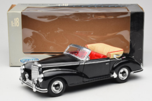 Mercedes 300S W188 Roadster Melns Welly 1:18 801-3271398 Metāls — attēls 8 no 8