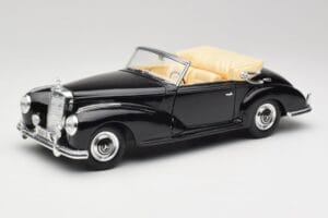 Mercedes 300SC W188 Obsidian Melns Maisto 1:18 806B Metāls