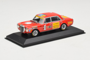 Mercedes 300 SEL 6.8 AMG #35 H. Heyer / C. Schickentanz 24 Hours of Spa 1971 Minichamps 1:43 MB007 Metāls — attēls 2 no 4