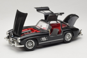 Mercedes 300SL Melns Bburago 1:18 3015-M3 Metāls — attēls 2 no 8