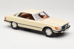 Mercedes 350 SLC C107 Balts Cult Models 1:18 CML049-1 Metāls — attēls 4 no 6