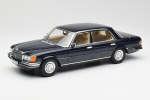 Mercedes 450 SEL 6.9 W116 Tumšzils Revell 1:18 8956 Metāls