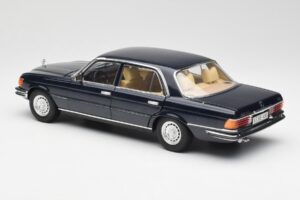 Mercedes 450 SEL 6.9 W116 Tumšzils Revell 1:18 8956 Metāls — attēls 7 no 8
