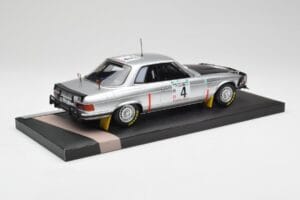 Mercedes 450 SLC 5.0 C107 #4 B. Waldegard / H. Thorszelius Rally Bandama 1979 Minichamps 1:18 107793204 Sveķi — attēls 2 no 6