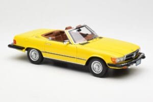 Mercedes 450SL R107 Dzeltens US Version Norev 1:18 183727 Metāls — attēls 7 no 9