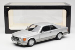 Mercedes 500 SEC C126 Sudrabs AUTOart 1:18 76212 Metāls — attēls 8 no 8
