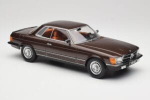 Mercedes 500 SLC C107 Beige Metallic KK-Scale 1:18 KKDC180851 Metāls — attēls 4 no 6