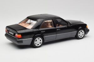 Mercedes 500E W124 Melns Ierobežots Izdevums Norev 1:18 183949 Metāls — attēls 3 no 12