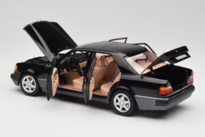 Mercedes 500E W124 Melns Ierobežots Izdevums Norev 1:18 183949 Metāls — attēls 5 no 12