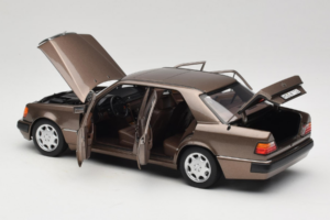 Mercedes 500E W124 Impala Metallic Norev 1:18 183954 Metāls — attēls 5 no 8