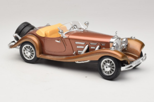 Mercedes 500K Roadster Varš Metallic Bburago 1:18 3020-P1 Metāls — attēls 6 no 8