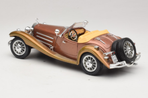 Mercedes 500K Roadster Varš Metallic Bburago 1:18 3020-P1 Metāls — attēls 7 no 8