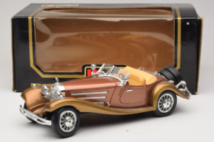 Mercedes 500K Roadster Varš Metallic Bburago 1:18 3020-P1 Metāls — attēls 8 no 8
